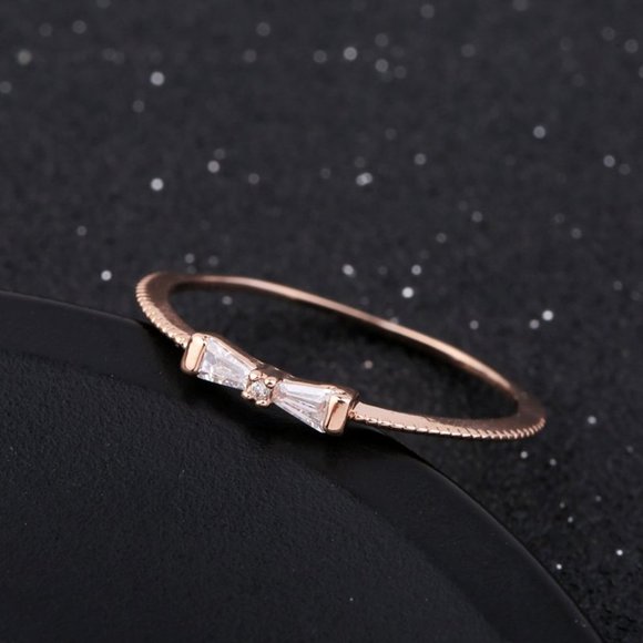 NEW Diamond Bowtie Rose Gold Ring - Picture 6 of 6